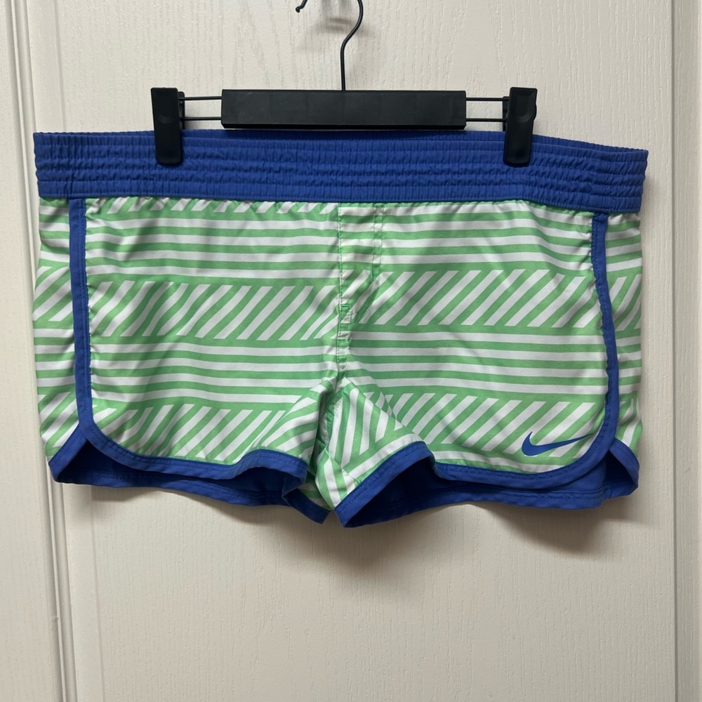 4/$10. Nike reversible Striped Shorts